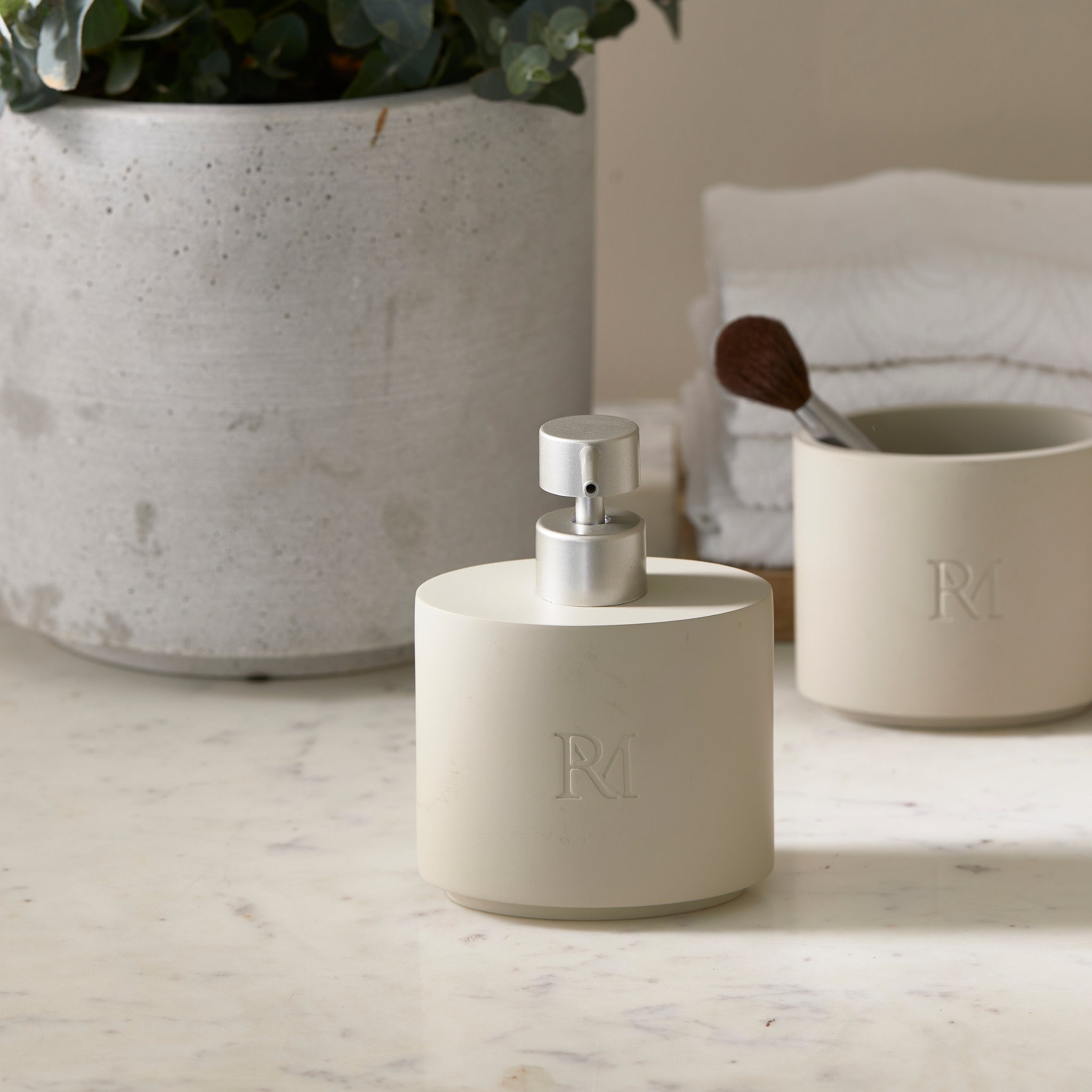 Rivièra Maison Zeeppomp Monogram