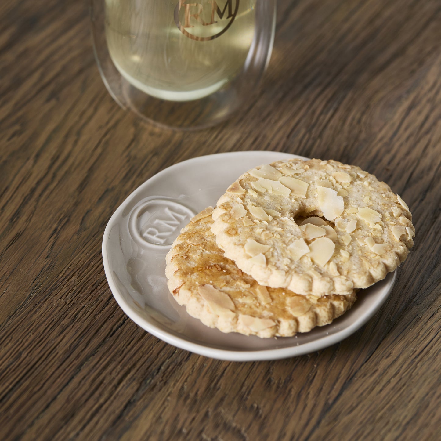Portofino Mini Cake Plate Flax