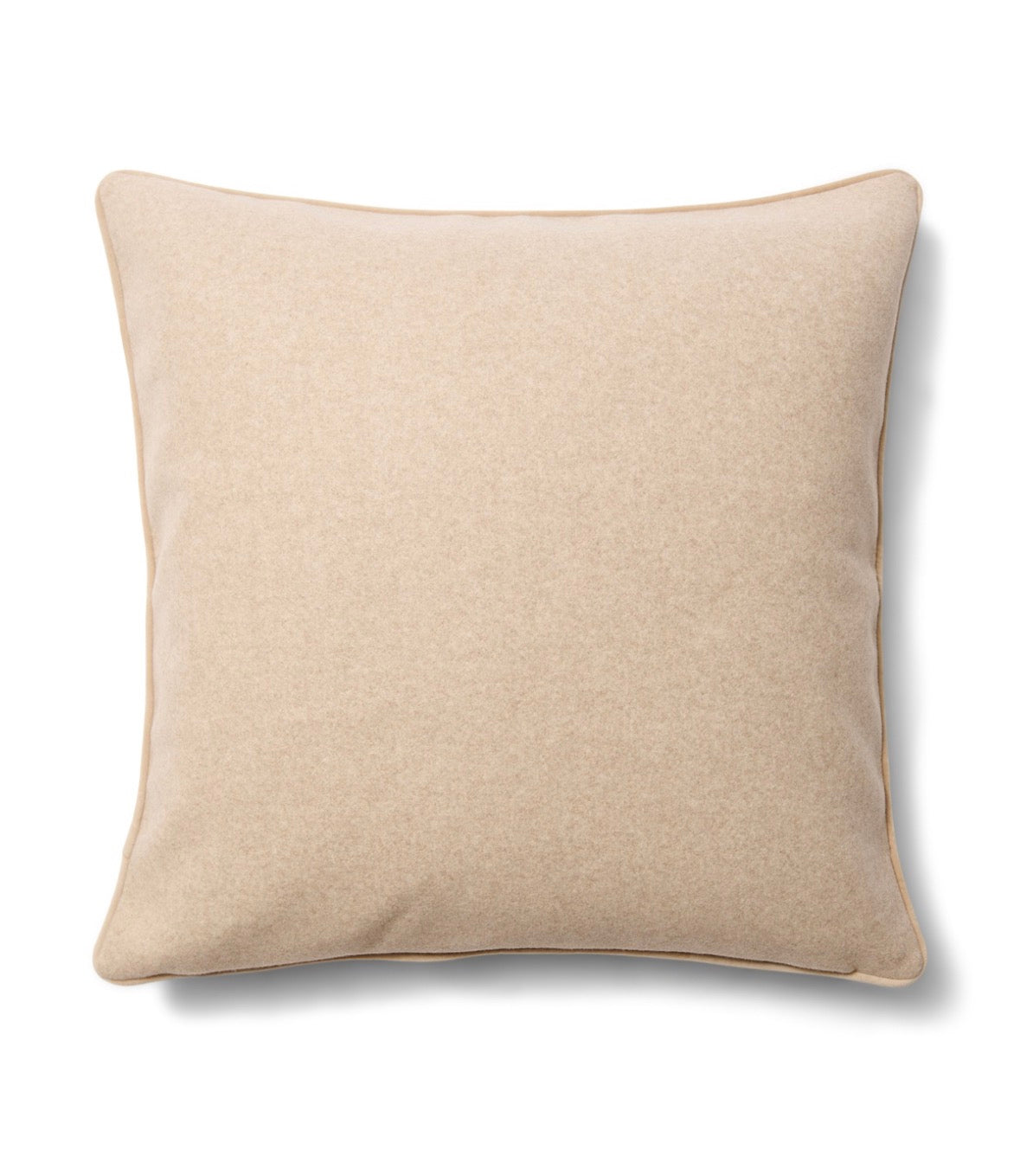 Nieuw: RM Avenue Pillow 60x60
